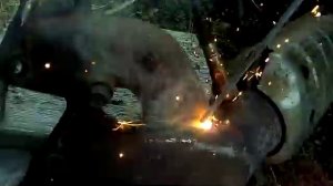 Шок!Ремонт , выпускного лопнувшего чугунного коллектора !!! Без предварительной подготовки !