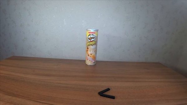 ОЧЕНЬ МАЛЕНЬКИЙ ПИСТОЛЕТ КОТОРЫЙ СТРЕЛЯЕТ ОЧЕНЬ МОЩНО !!