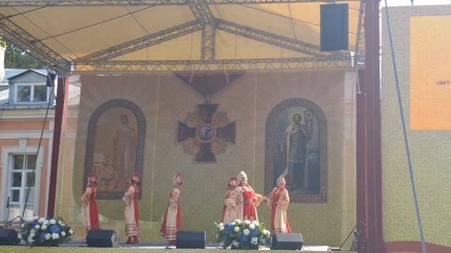 Театра танца "Антре", руководитель Вероника; музыка М.И. Глинки к опере "Жизнь за Царя" - "Славься! смотреть онлайн