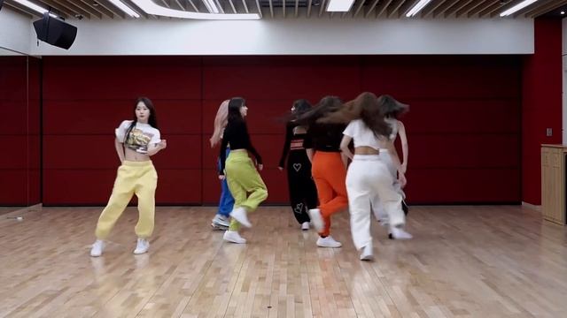 NMIXX - 'TANK' Dance Practice Mirrored [4K]