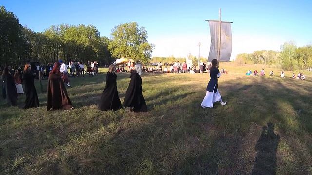 Бельтайн 2017. Выступление черлидеров смотреть онлайн