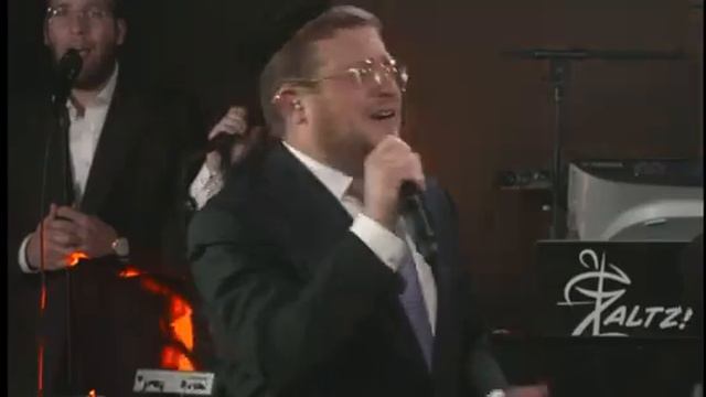 Zaltz live with Shloime Daskal and Baruch Levine for over 100,000 people at MKR Stream смотреть онлайн