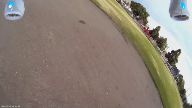 Flying without a Safety Net YiZhan (JJRC) Tarantula X6 :-) 10-15 mph winds смотреть онлайн