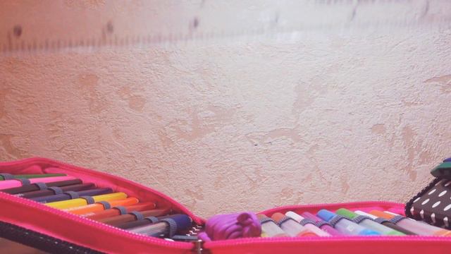 Собираю новые пеналы в школу смотреть онлайн