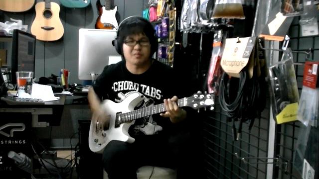 แป๊ะ Syndrome - ฉันเป็นดีเจให้เธอ No More Tear Guitar Cover With Lavish CMRL-W смотреть онлайн