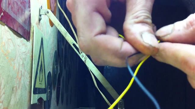 Плетенный брелок для ключей из проволоки своими руками смотреть онлайн