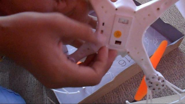 UNBOXING LH-X 16 Drone Quadcopter смотреть онлайн