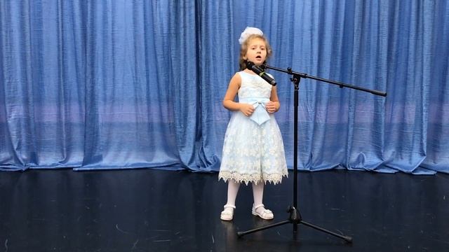 Елизавета Лукьянова - Песня про бабушку смотреть онлайн