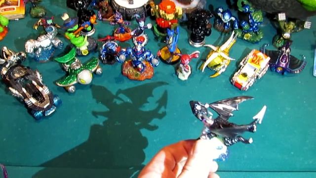 Custom Painted Skylander #14: Blackberry Cynder смотреть онлайн