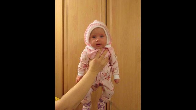 Папа за штурвалом самолета Dad at the aircraft helm смотреть онлайн