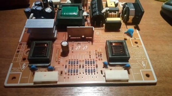 Syncmaster 740n резистор 470 ом.