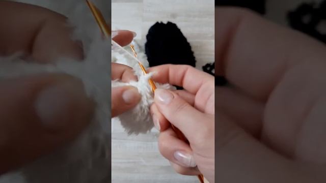 Как легко вязать из пушистой пряжи, ЯрнАрт Минк смотреть онлайн