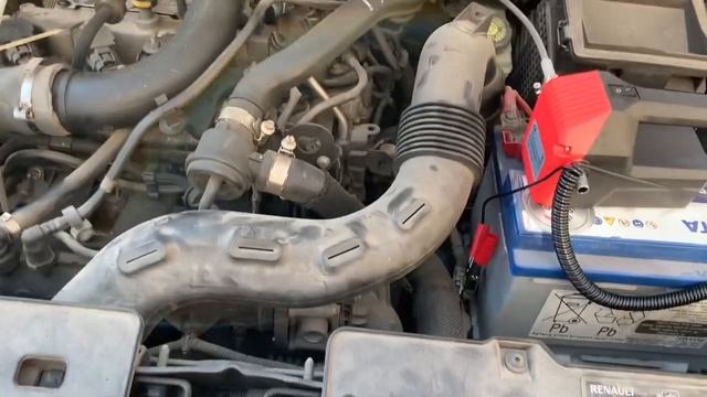 Откачка масла, с помощью насоса откачки масла через щуп (Renault clio4) H5F смотреть онлайн