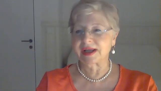 Анна не прощается, а говорит "до встречи" смотреть онлайн