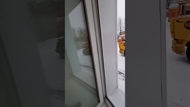 Как не правильно ставить средний наружный прижим на окна #секретыоконщика