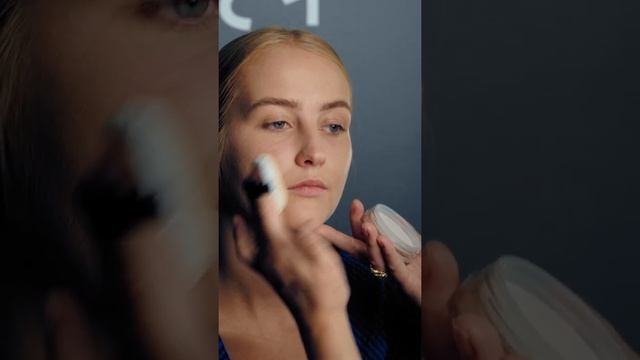 RADIANT LOOSE POWDER Fra Shiseido