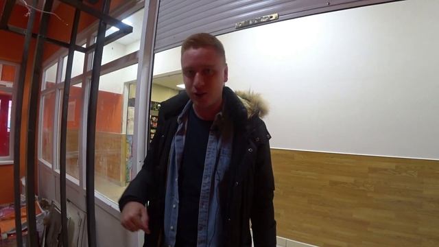 Пиццерия с лифтом! / Пиццерия в Тюмени и Ёбидоёби в Красноярске смотреть онлайн