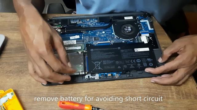 Upgrade HP 245 G7 Laptop RAM смотреть онлайн