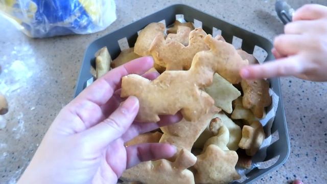 vlog ❄ ШАХ И МАТ ДЕДУ / НОВЫЙ СТОЛ В ДЕТСКОЙ / ПЕЧЕНЬЕ НА РАССОЛЕ / ПЕРЕГОРЕЛИ ВСЕ ЛАМПЫ смотреть онлайн