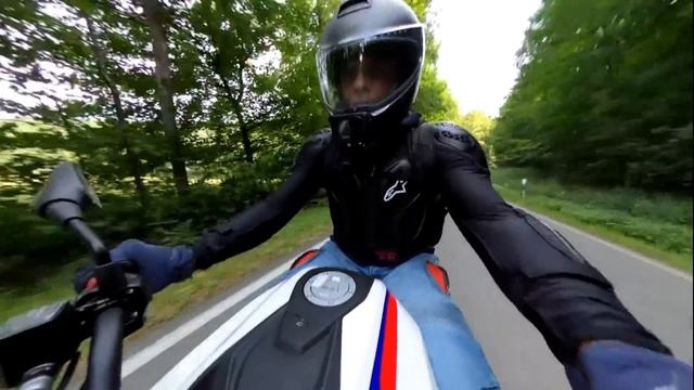 2022 BMW G 310 R | Updated Last Year But Couldn't Get It In Europe смотреть онлайн