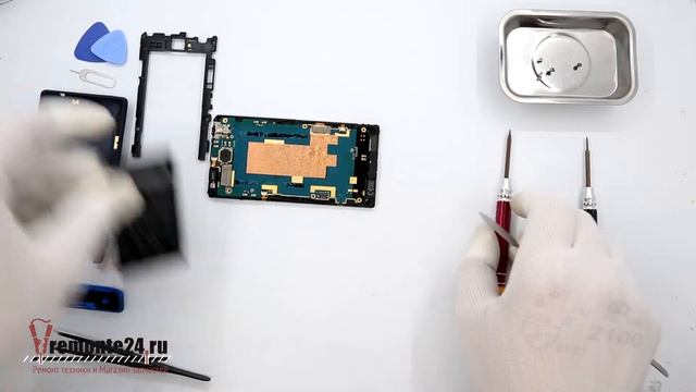 How to disassemble ? HTC Windows Phone 8s, PM59100 Take Apart, Tutorial смотреть онлайн