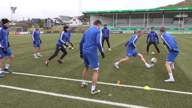 FSF Varpið: Samrøða við Eli Hentze, U21-landsliðsvenjara смотреть онлайн