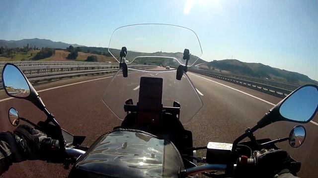 MOTORLA HAFTASONU AYVALIKA SÜRDÜM- JAWA RVM 500 ADVENTURE смотреть онлайн