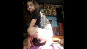 ВЫПОЛНЯЮ САМЫЕ СЛОЖНЫЕ ПОЗЫ ЙОГИ.