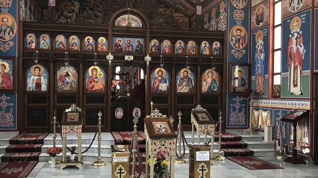 Петдесетница - Св. Литургия - Песнопения - Варис / Храм 