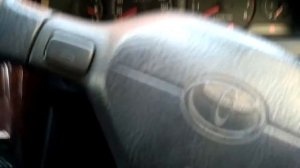 Toyota Corona Premio vs Tomahawk TW-9010