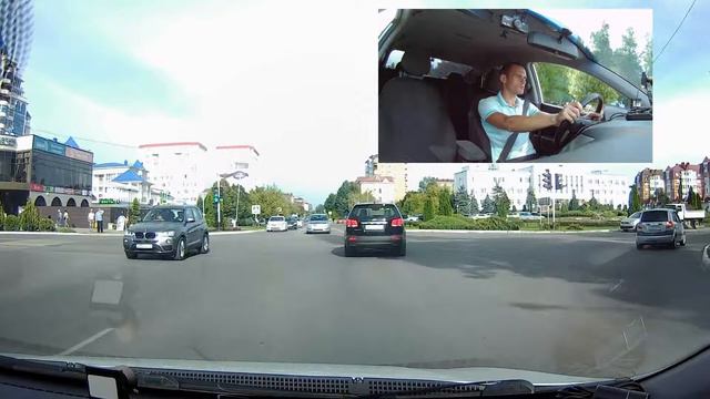 Поворот налево на регулируемом перекрёстке (со стороны Колоса). смотреть онлайн