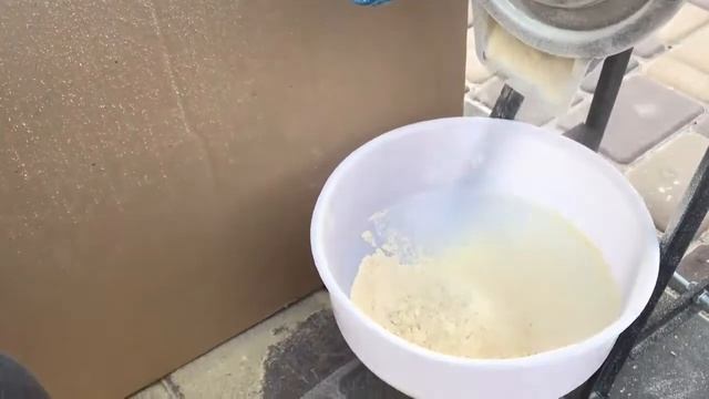 Электрическая мельница - мукомолка AKITAJP ML-MA для помола зерна, зерновых в муку, специй, кофе смотреть онлайн