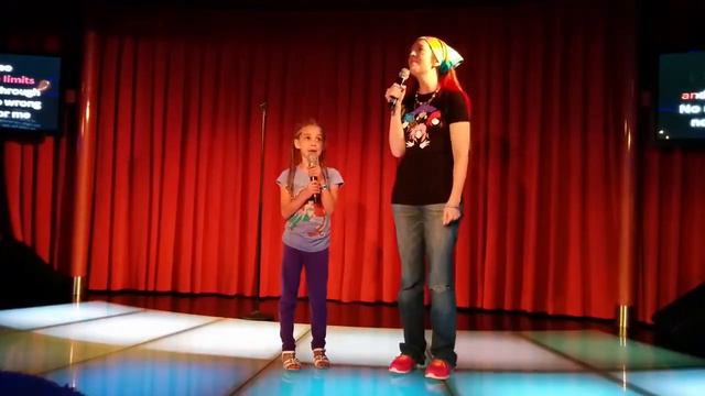 JCCC4 Karaoke - "Let it Go" with Camelia and Katy смотреть онлайн