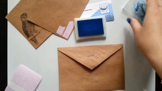 Простое украшение крафт конверта. смотреть онлайн