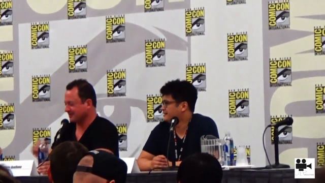 Fallout 2 (Chris Avellone), Phineas and Ferb (Leah Hoyer) talk about game design COMIC CON 2016 смотреть онлайн