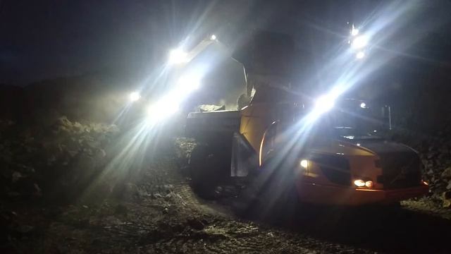 Cat 352F XE, Volvo EC 220 E, Atlas Copco T35 And Volvo A 30's Preparing For New Blast At Folloline!