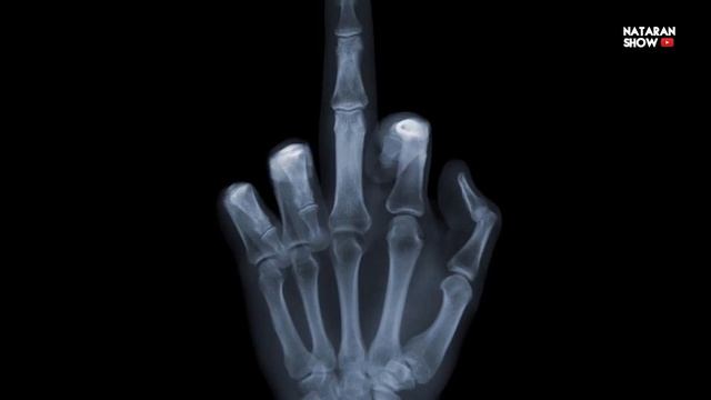 ЧТО БУДЕТ Если ДЕРЖАТЬСЯ За СРЕДНИЙ ПАЛЕЦ? смотреть онлайн