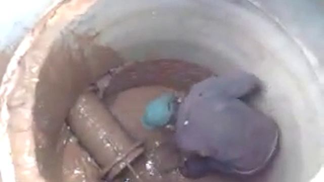 Чистка колодцев на РКЦ в Новосемейкино. смотреть онлайн