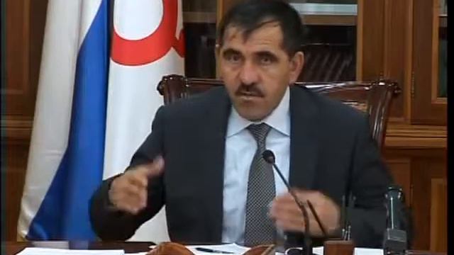 Глава Ингушетии Ю. Евкуров провел заседание Президиума Правительства РИ смотреть онлайн