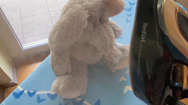 Tefal Pro Express Vision GV9820 - Dezynfekcja pluszaka смотреть онлайн