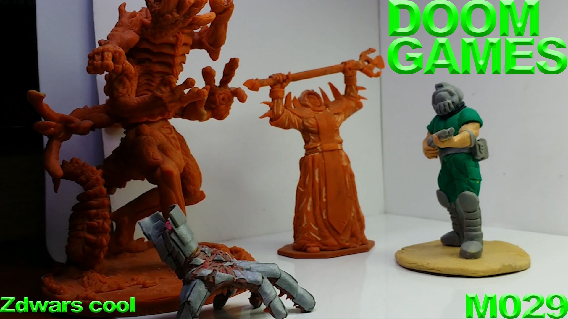 Фигурки из ретро игр. Коллекция фигурок: Думгай, Коракс и Ди,спарил смотреть онлайн