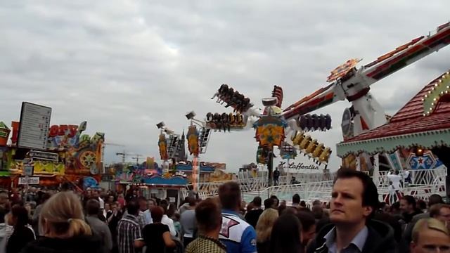 Парк аттракционов в Дюссельдорфе 21.07.2012 смотреть онлайн