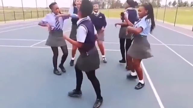 MASTER KG FT NOMCEBO - JERUSALEMA) NDIZI TV DANCE CHALLENGE смотреть онлайн