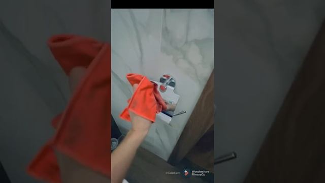 Как быстро без разводов и химии помыть окна и зеркала смотреть онлайн