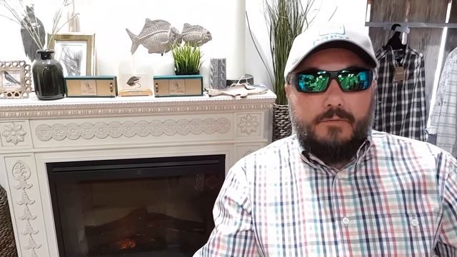 Люди в Чёрном придумали очки Costa смотреть онлайн