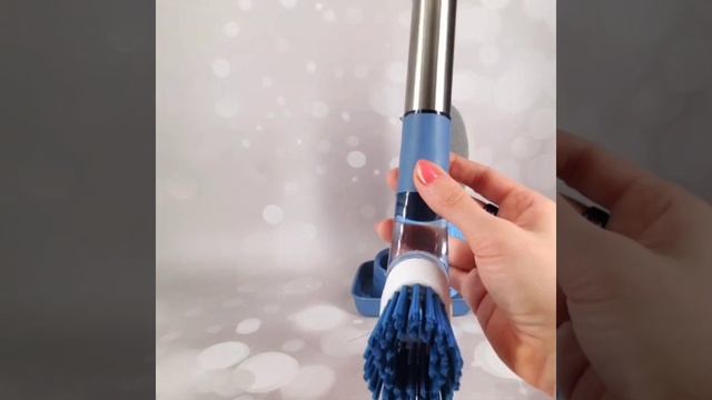 Щётка с дозатором моющего средства для мытья посуды, набором насадок и подставкой смотреть онлайн