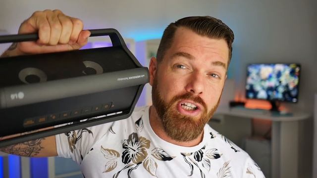 Best Bluetooth Speaker Out! 2018 - LG PK7 (Waterproof, Loud Bass and Durable) смотреть онлайн