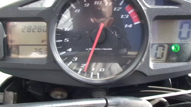 K8614 SUZUKI GSR400 смотреть онлайн