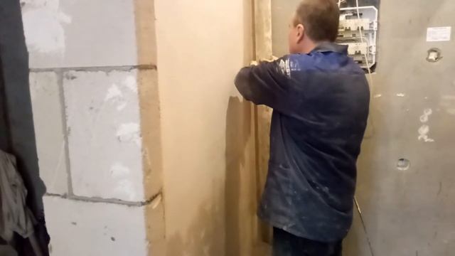 Сами делаем ремонт в однокомнатной квартире. Дневник ремонта. Неделя II. Штукатурные работы смотреть онлайн