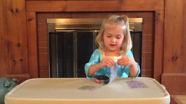 Decorating Magic Bands смотреть онлайн